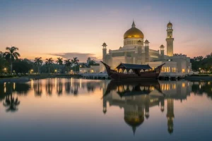 The Omar Ali Saifuddien Mosque in Bandar Seri Begawan, reflected in the lagoon.