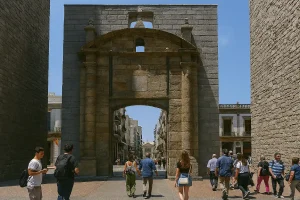 View of the Puerta de la Ciudadela arch leading into Montevideo's Ciudad Vieja.