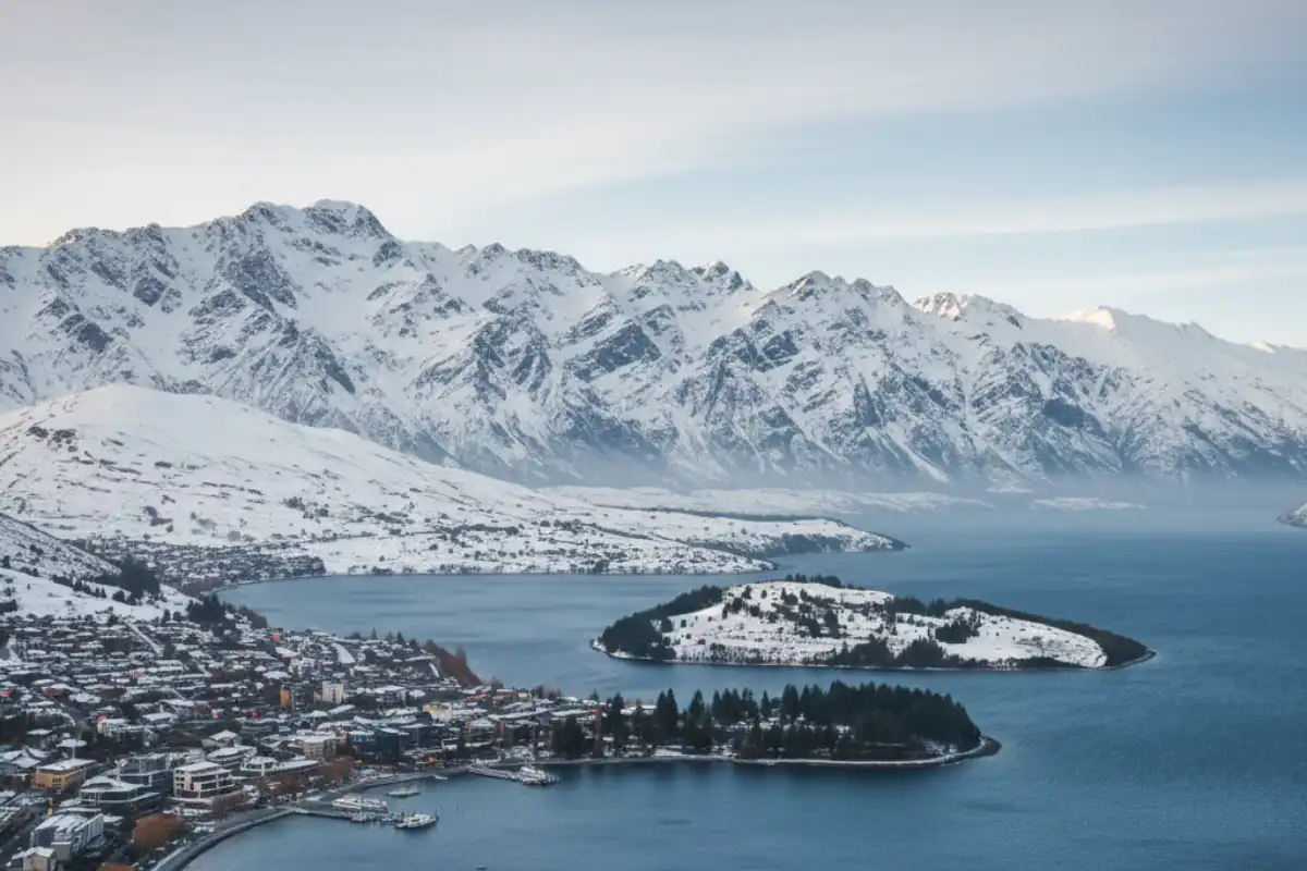 Queenstown (New Zealand): Southern Hemisphere Snow Adventures