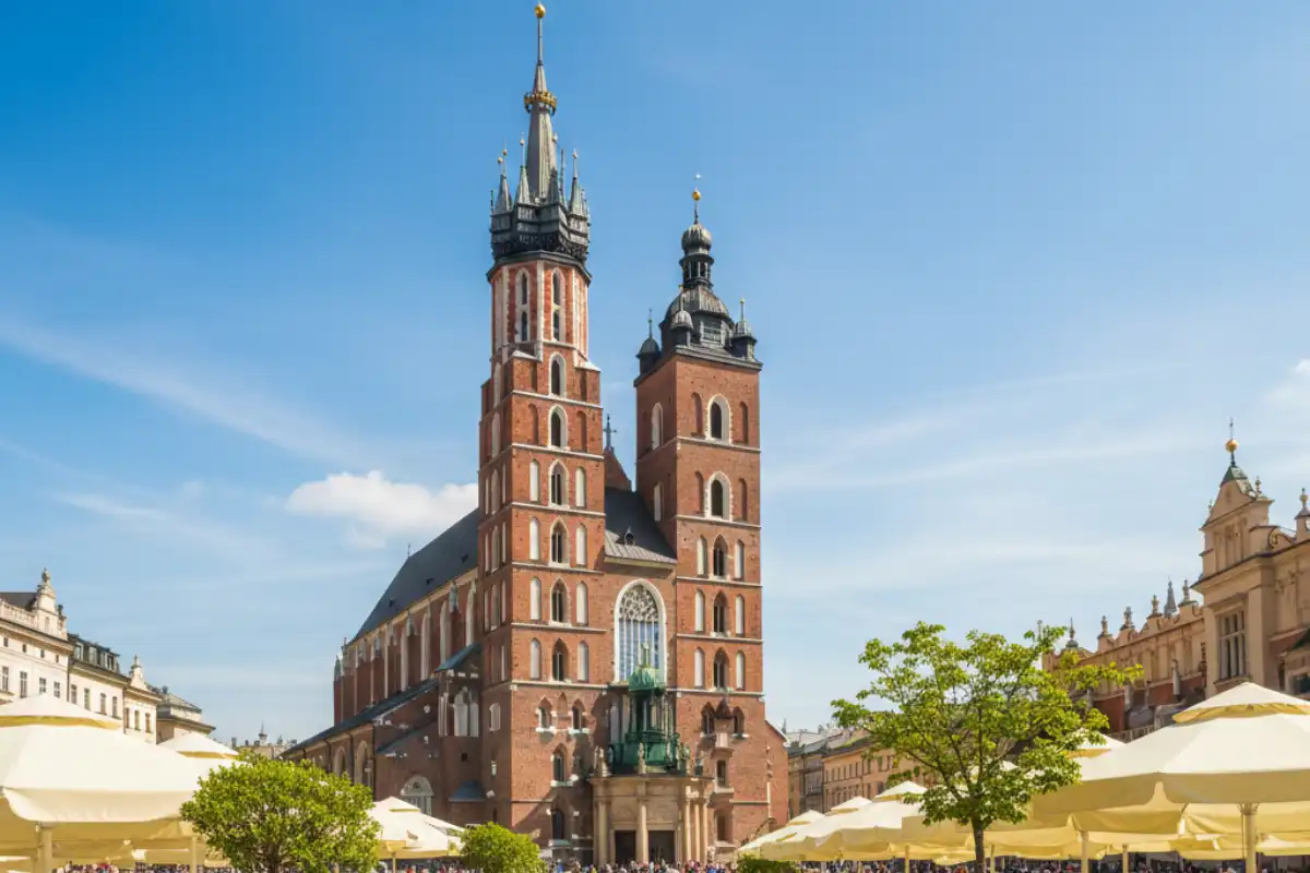 Krakow in Springtime: Historic Streets and Open-Air Cafés